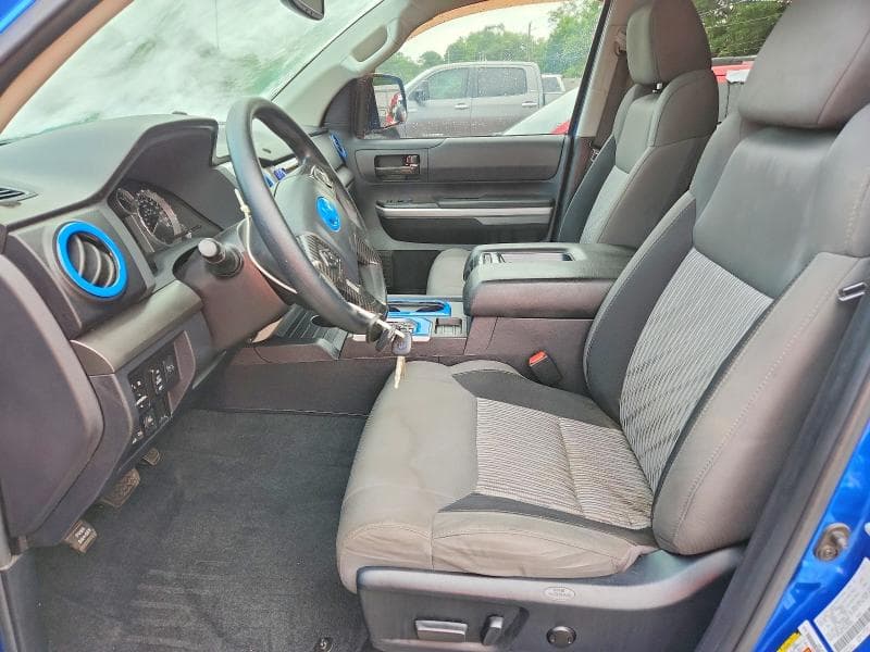 2017 TOYOTA TUNDRA SR5 SR5 7
