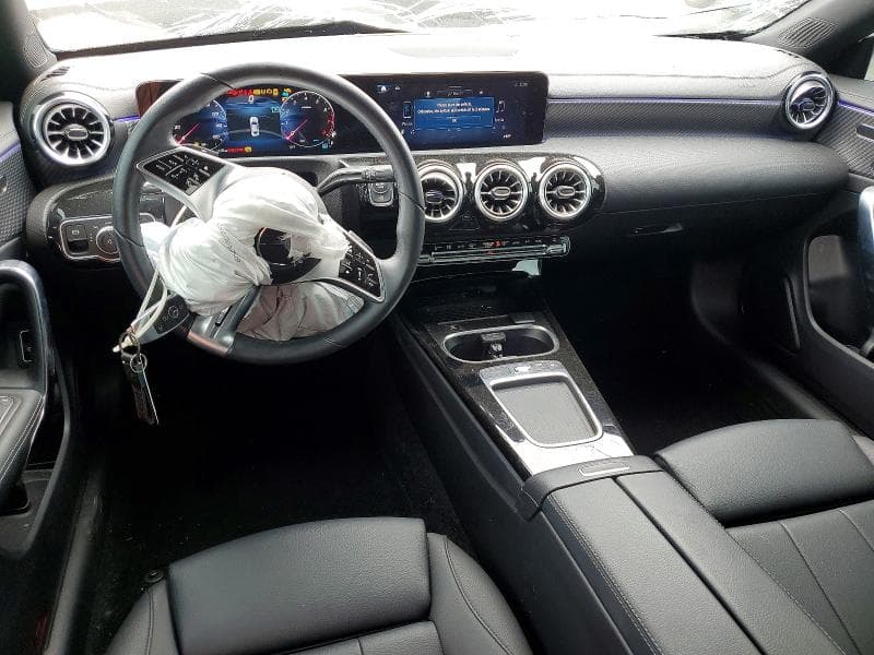 2025 MERCEDES-BENZ CLA 250 8