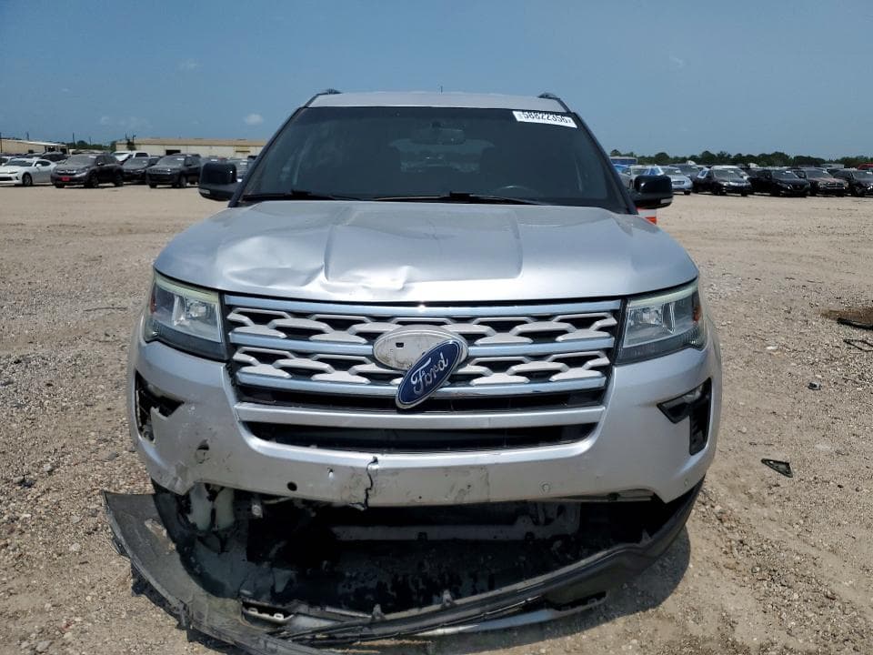 2018 FORD EXPLORER XLT 5