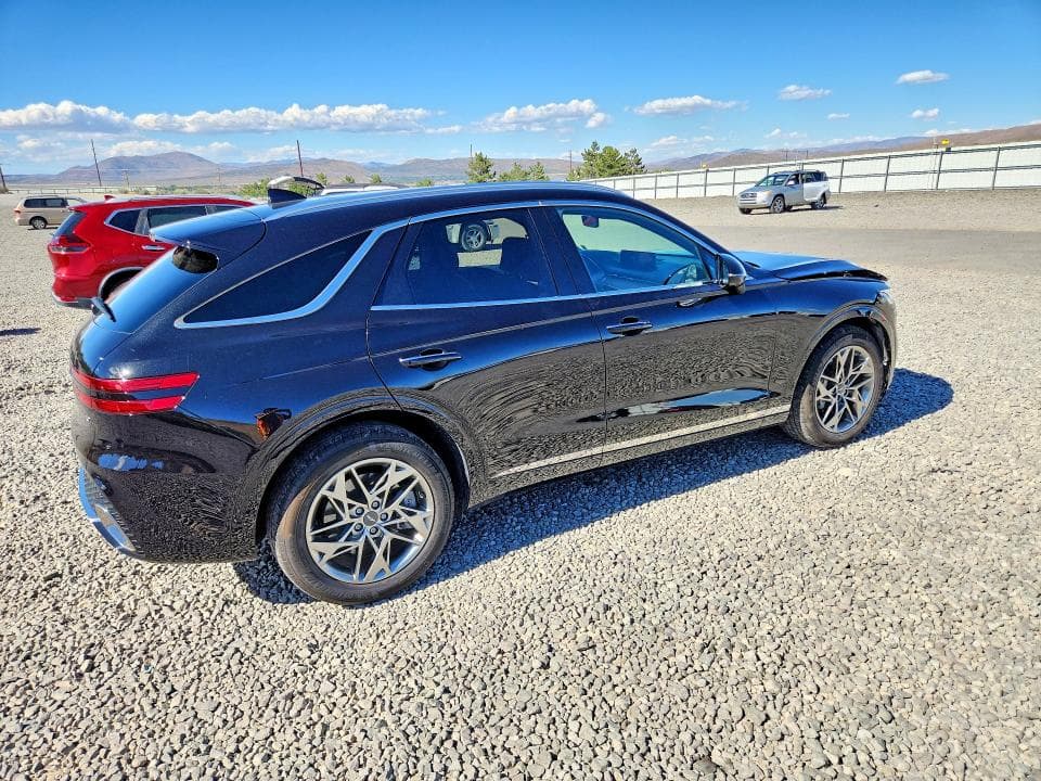 2025 GENESIS GV70 2.5T STANDARD 3