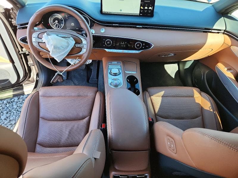 2025 GENESIS GV70 2.5T STANDARD 8