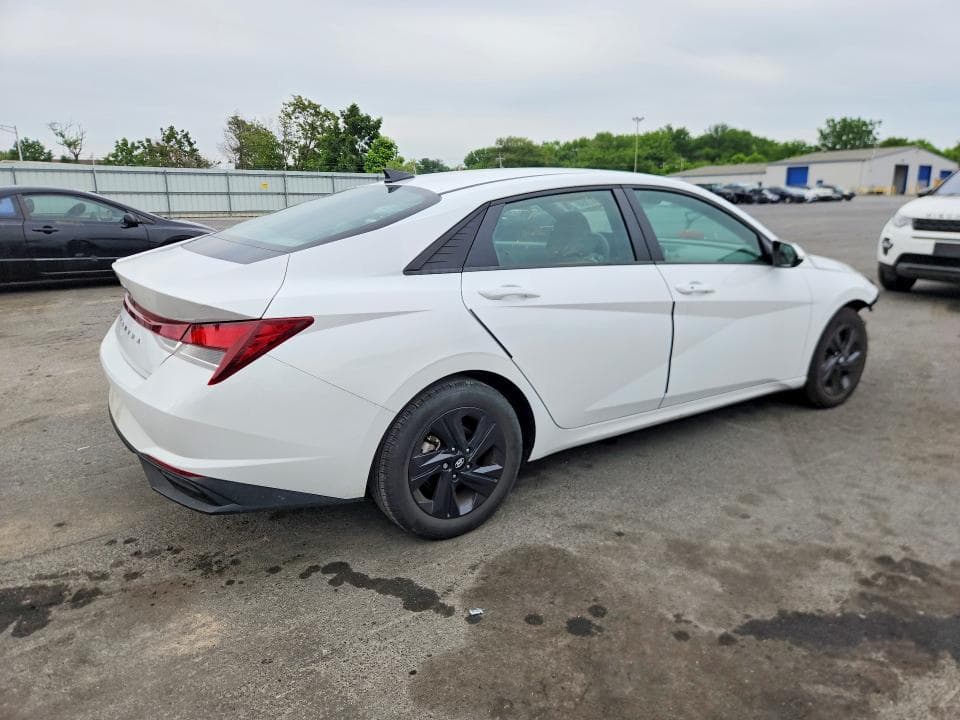 2023 HYUNDAI ELANTRA SEL SEL 3