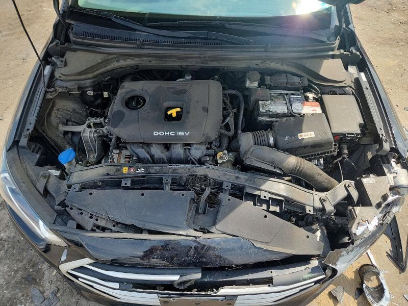 2018 HYUNDAI ELANTRA SEL 11