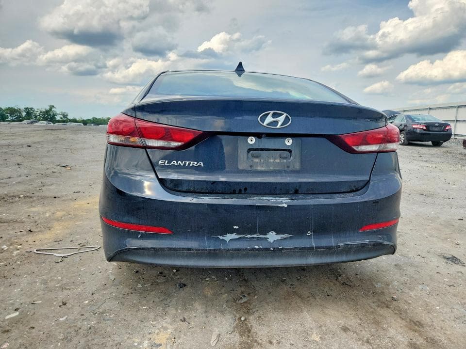 2018 HYUNDAI ELANTRA SEL 6