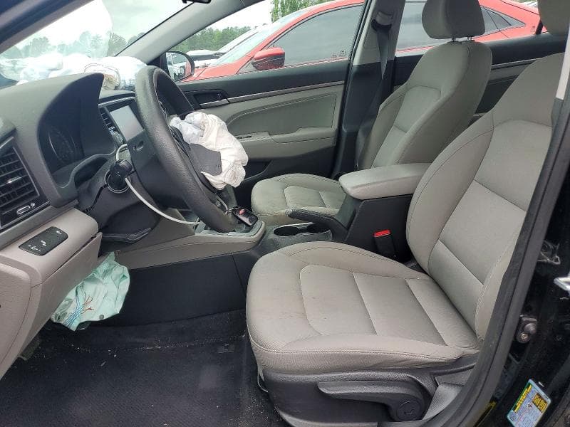 2018 HYUNDAI ELANTRA SEL 7