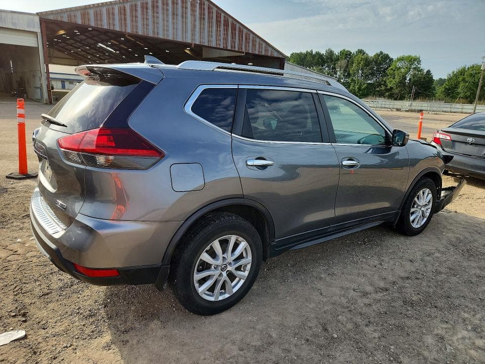 2019 NISSAN ROGUE S 3