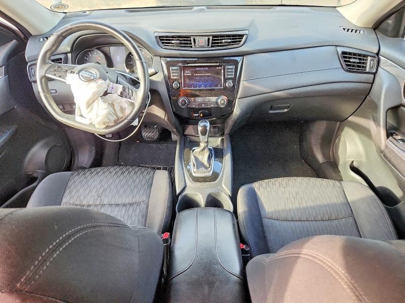 2019 NISSAN ROGUE S 8