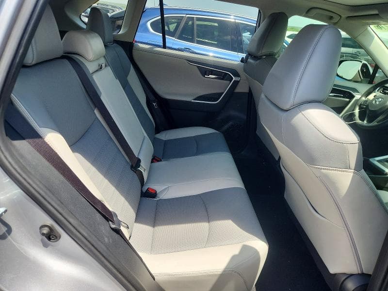 2021 TOYOTA RAV4 LIMITED 11