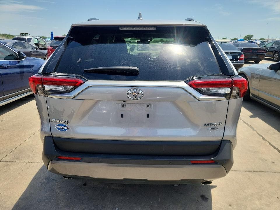2021 TOYOTA RAV4 LIMITED 6
