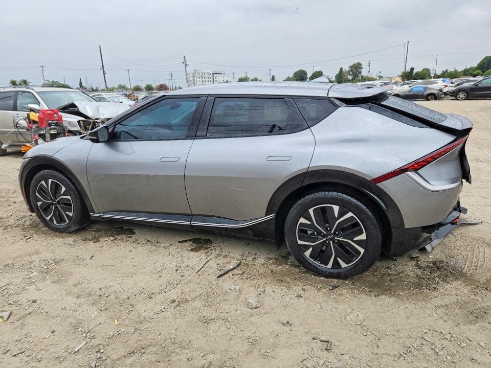 2023 KIA EV6 WIND 2
