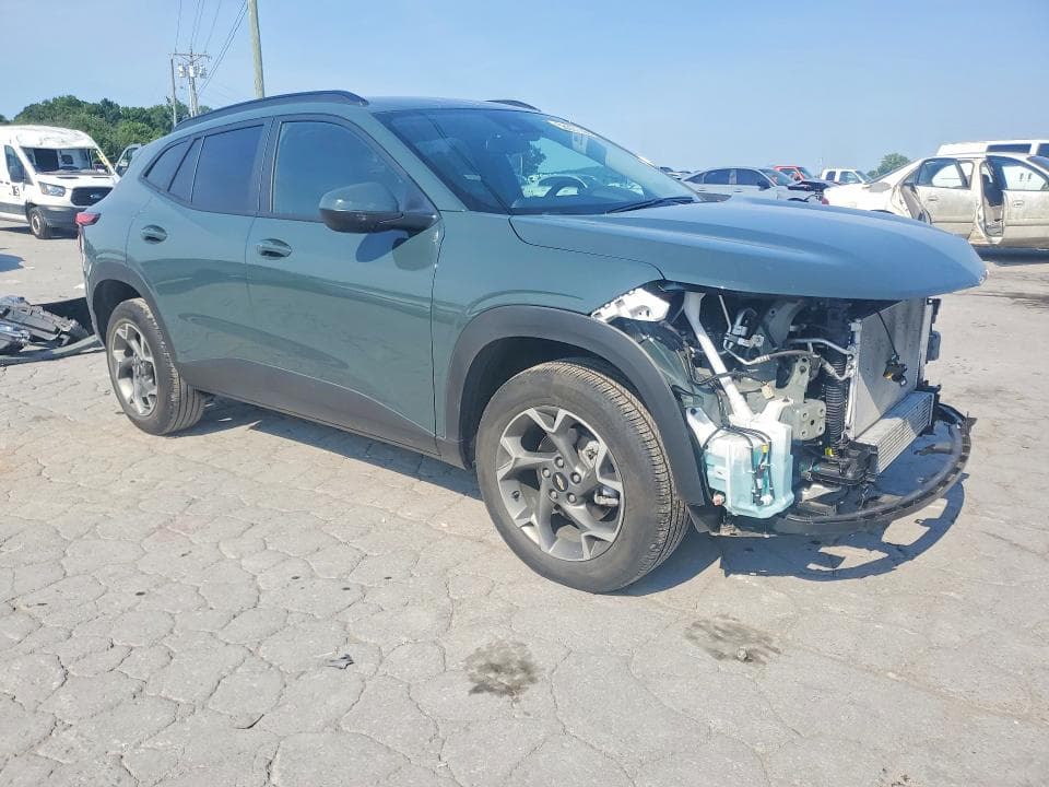 2025 CHEVROLET TRAX 1LT 4
