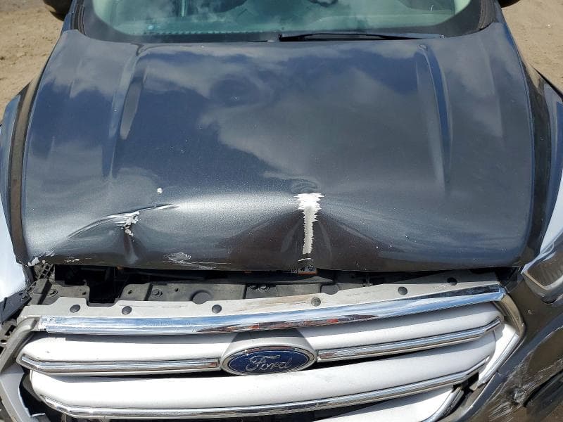 2019 FORD ESCAPE TITANIUM 12