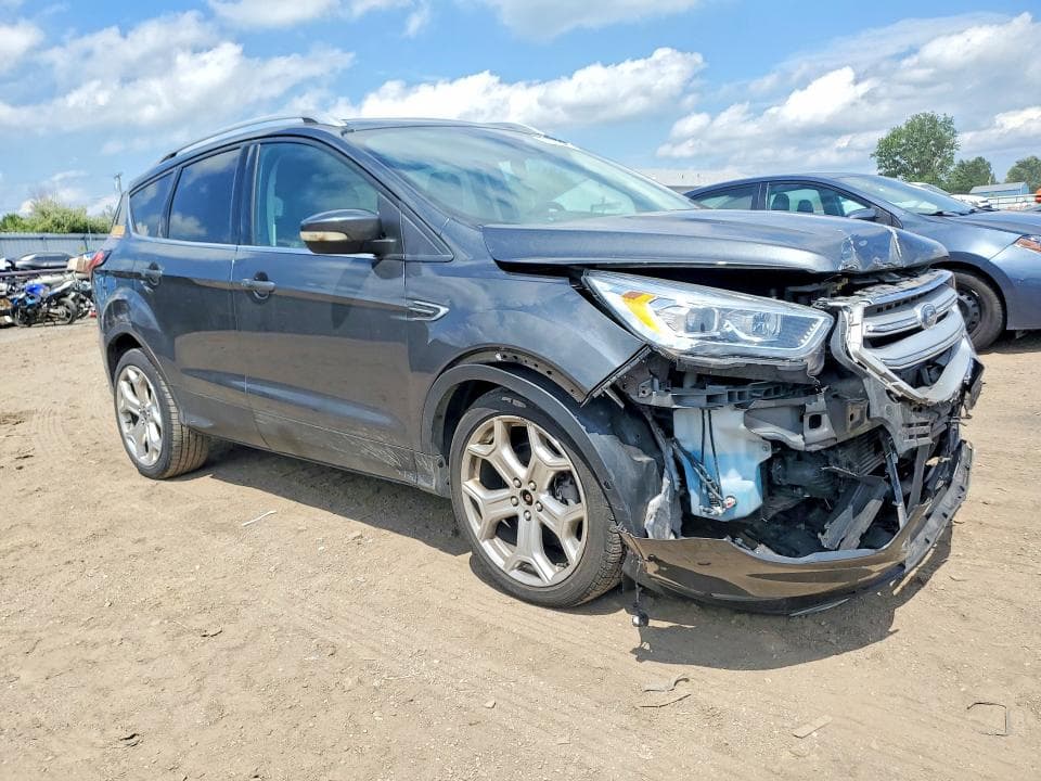 2019 FORD ESCAPE TITANIUM 4