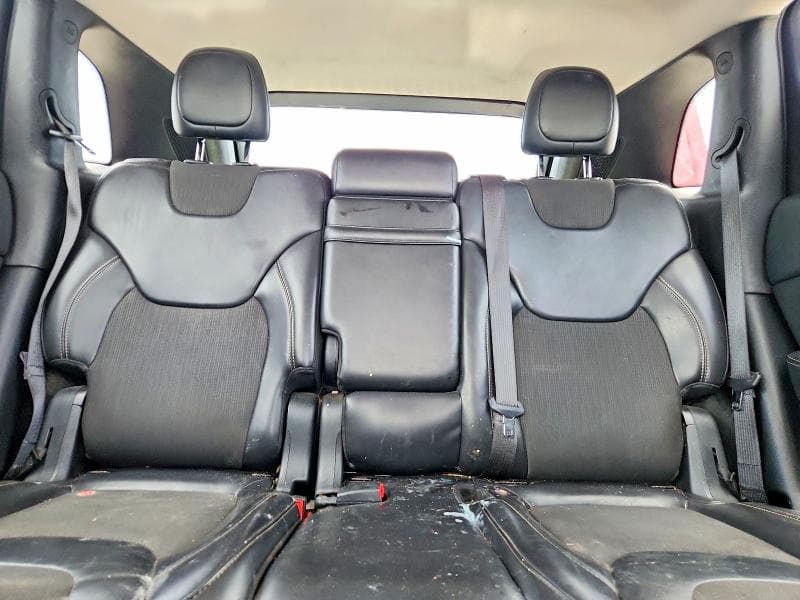 2018 JEEP CHEROCKEE 10