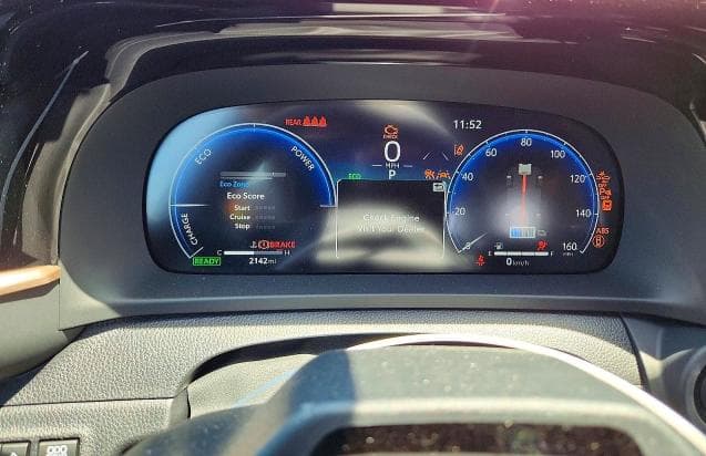 2026 TOYOTA CROWN SIGNIA LIMITED 9