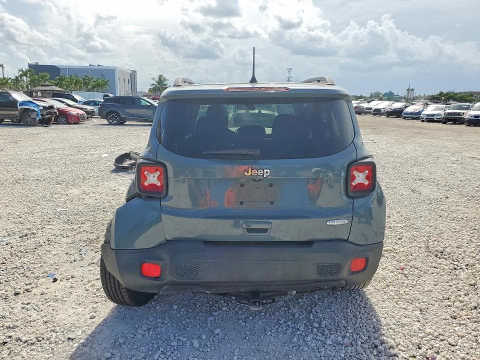 2018 JEEP RENEGADE LATITUDE 6