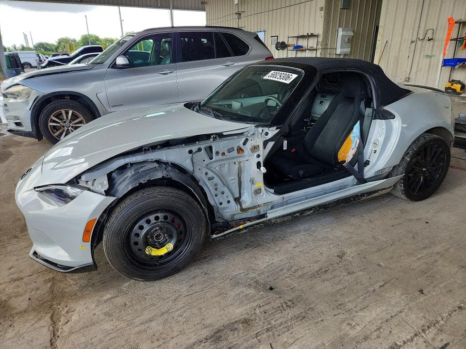 2016 MAZDA MX-5 MIATA CLUB