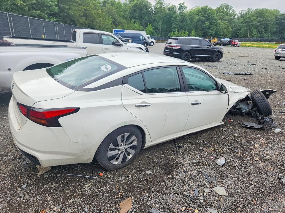 2020 NISSAN ALTIMA S 3