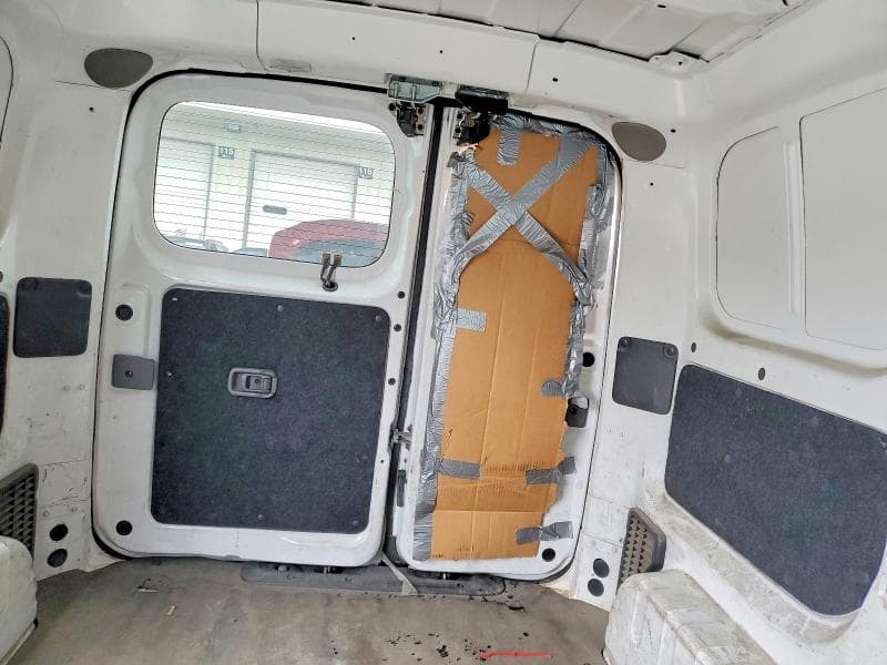 2019 NISSAN NV200 S 10
