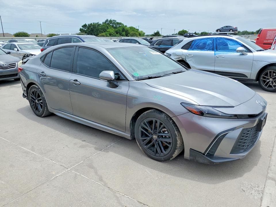 2025 TOYOTA CAMRY SE SE 4