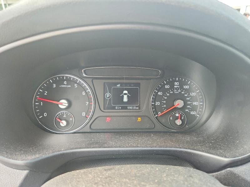 2018 KIA SORENTO LX 9