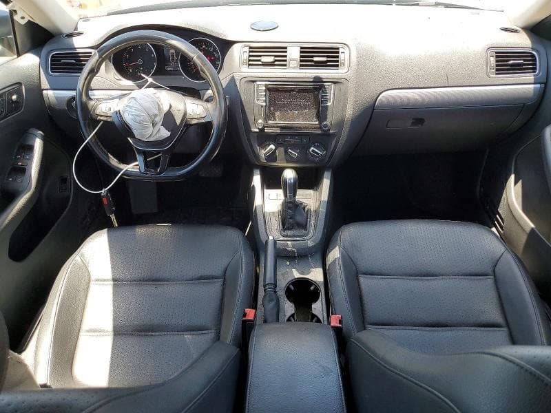 2017 VOLKSWAGEN JETTA SE 8