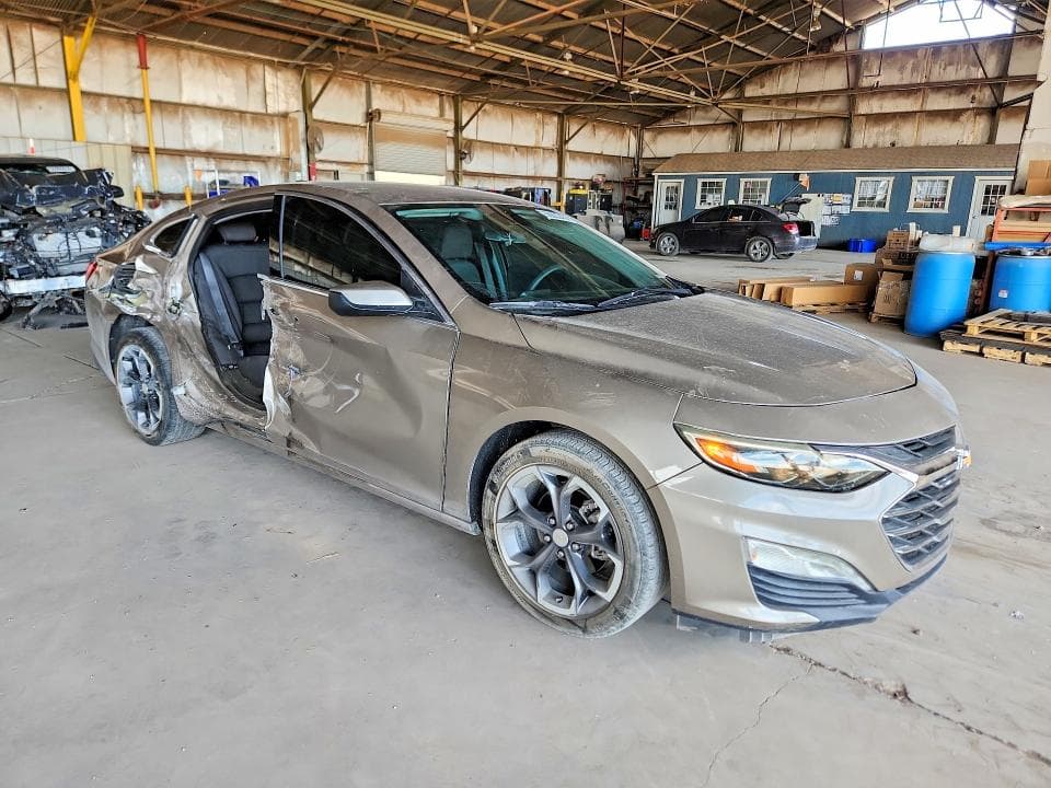 2023 CHEVROLET MALIBU LT 4