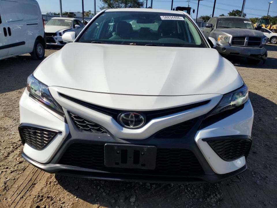 2024 TOYOTA CAMRY SE 5