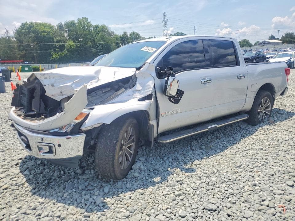 2017 NISSAN TITAN SL - 1