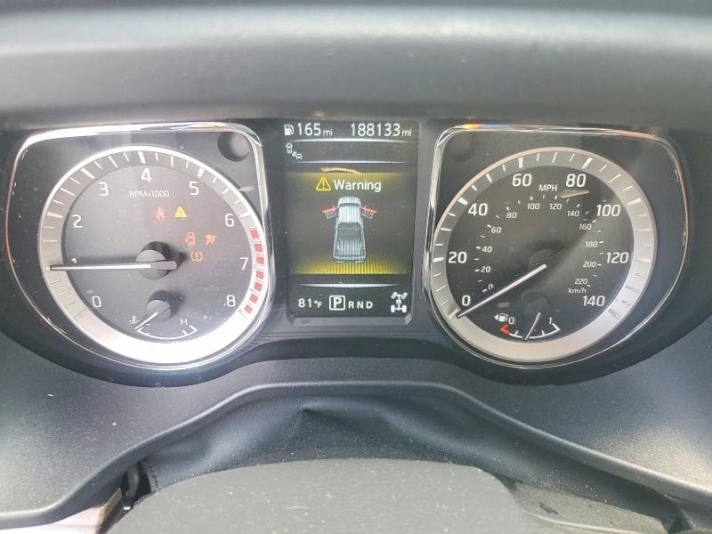 2017 NISSAN TITAN SL 9
