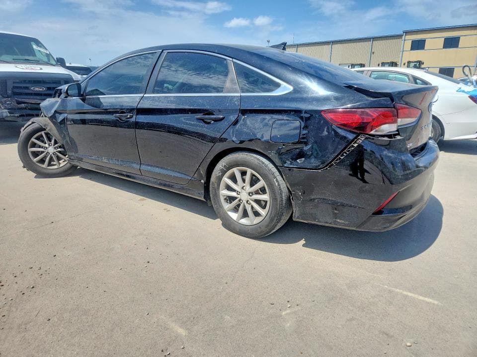 2018 HYUNDAI SONATA SE SE 2