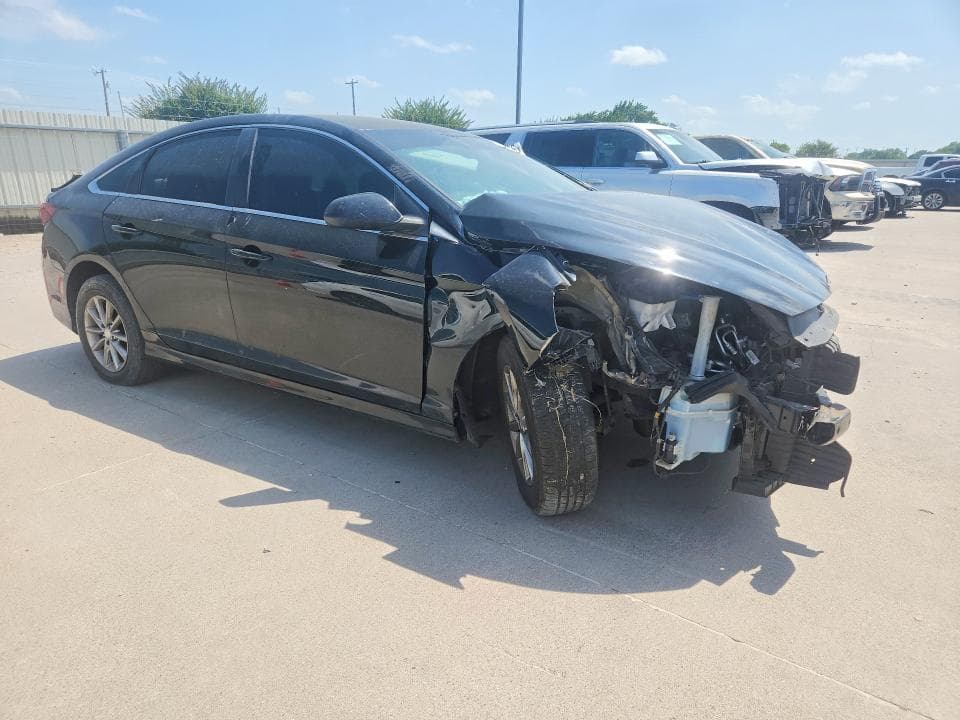 2018 HYUNDAI SONATA SE SE 4