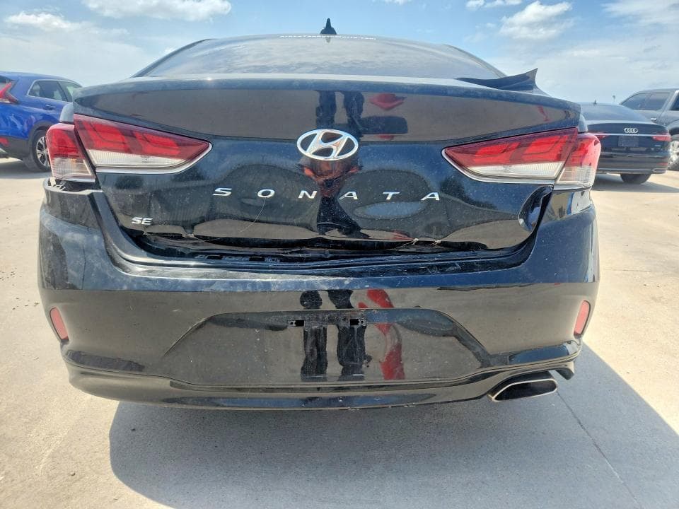 2018 HYUNDAI SONATA SE SE 6
