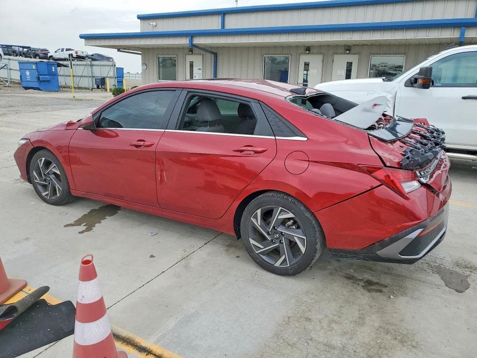 2024 HYUNDAI ELANTRA SEL 2