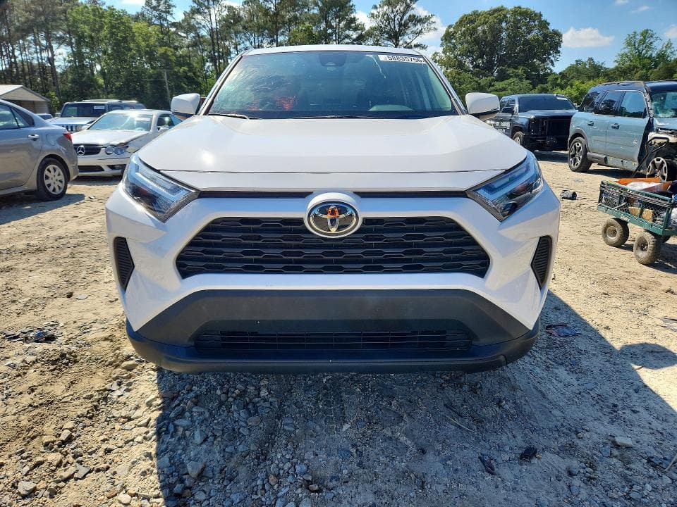 2024 TOYOTA RAV4 LE 5