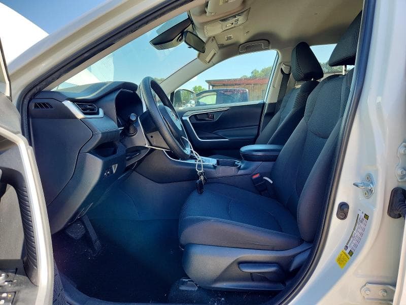 2024 TOYOTA RAV4 LE 7