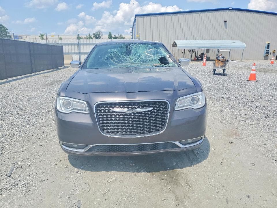 2016 CHRYSLER 300C 5