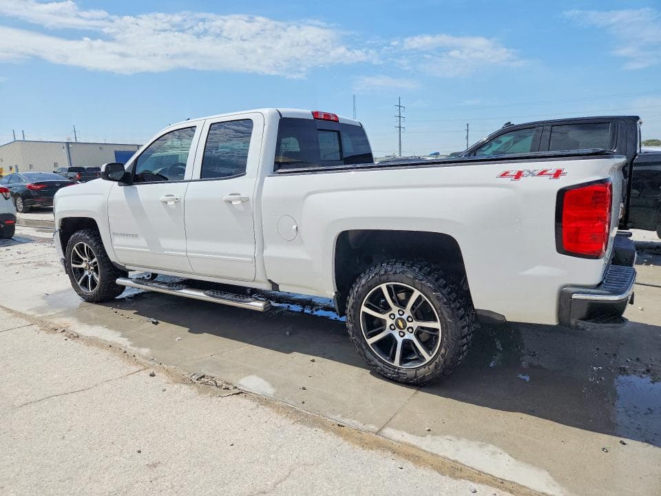 2016 CHEVROLET SILVERADO K1500 LT 2