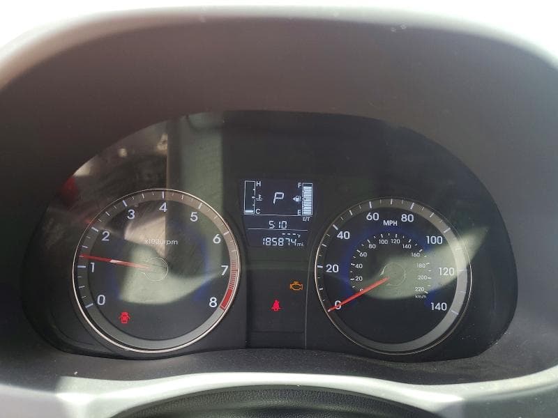 2017 HYUNDAI ACCENT SE 9