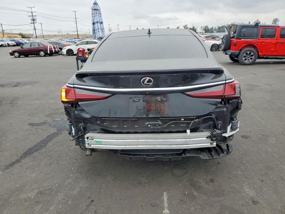2024 LEXUS ES 300H BASE 6