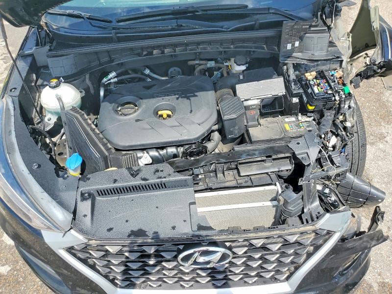 2021 HYUNDAI TUCSON SE 11