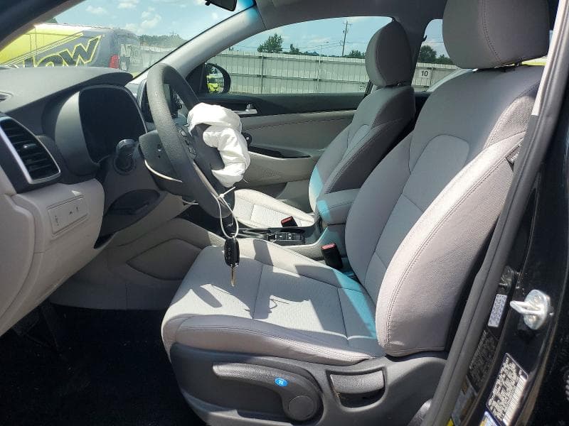 2021 HYUNDAI TUCSON SE 7