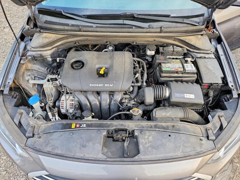 2018 HYUNDAI ELANTRA SEL 11