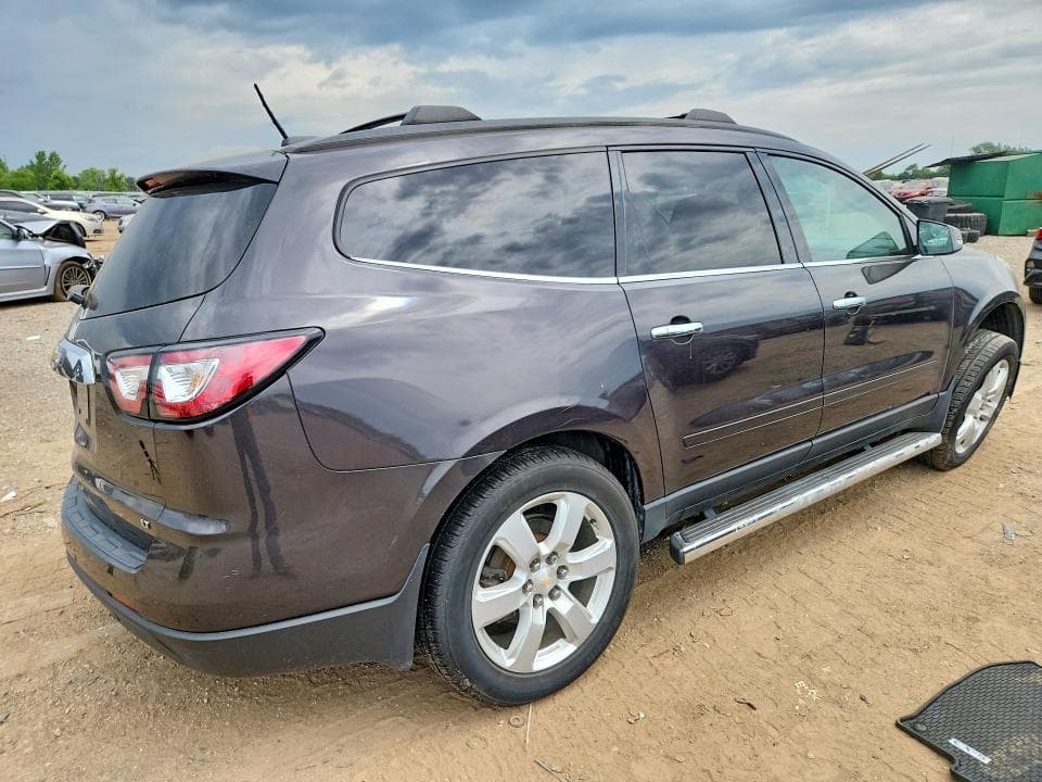 2017 CHEVROLET TRAVERSE LT 3