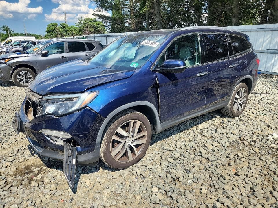 2018 HONDA PILOT TOURING - 1