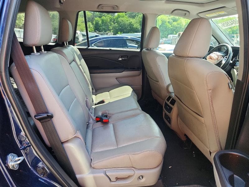 2018 HONDA PILOT TOURING 11