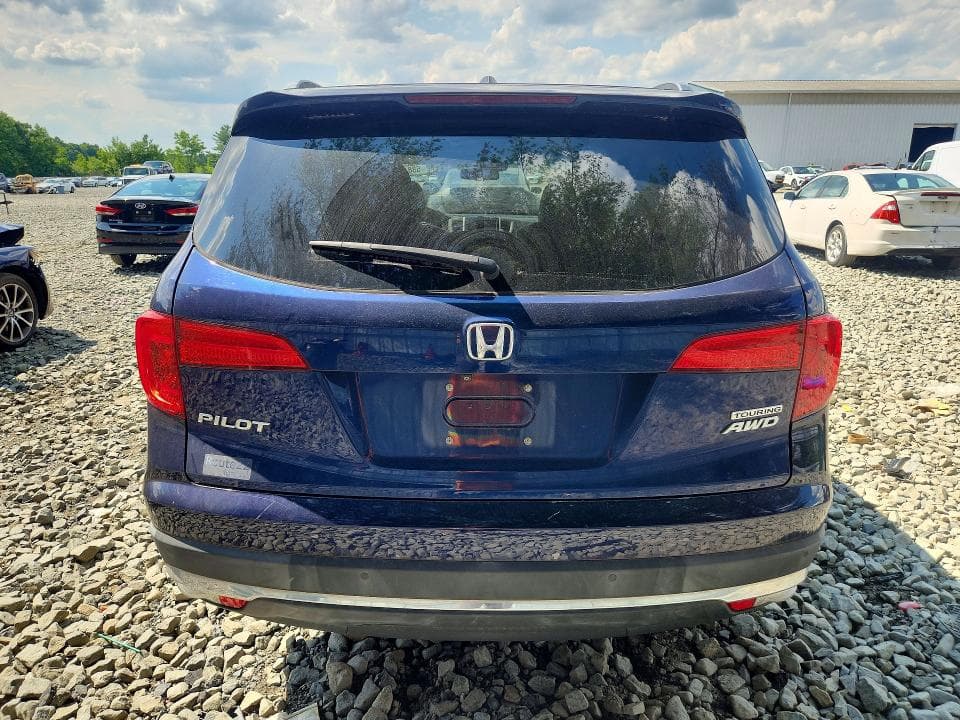 2018 HONDA PILOT TOURING 6