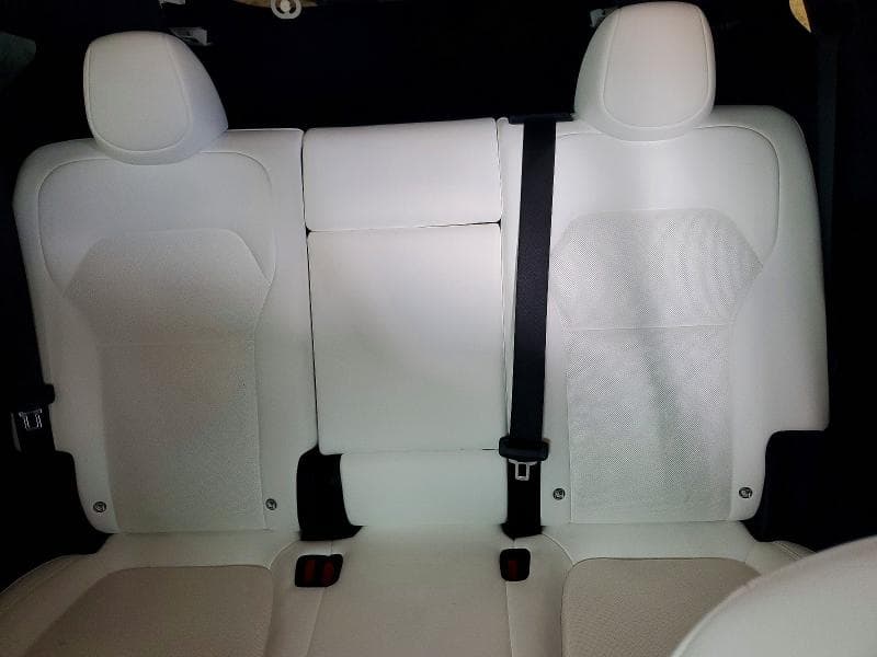 2026 TESLA MODEL Y 10