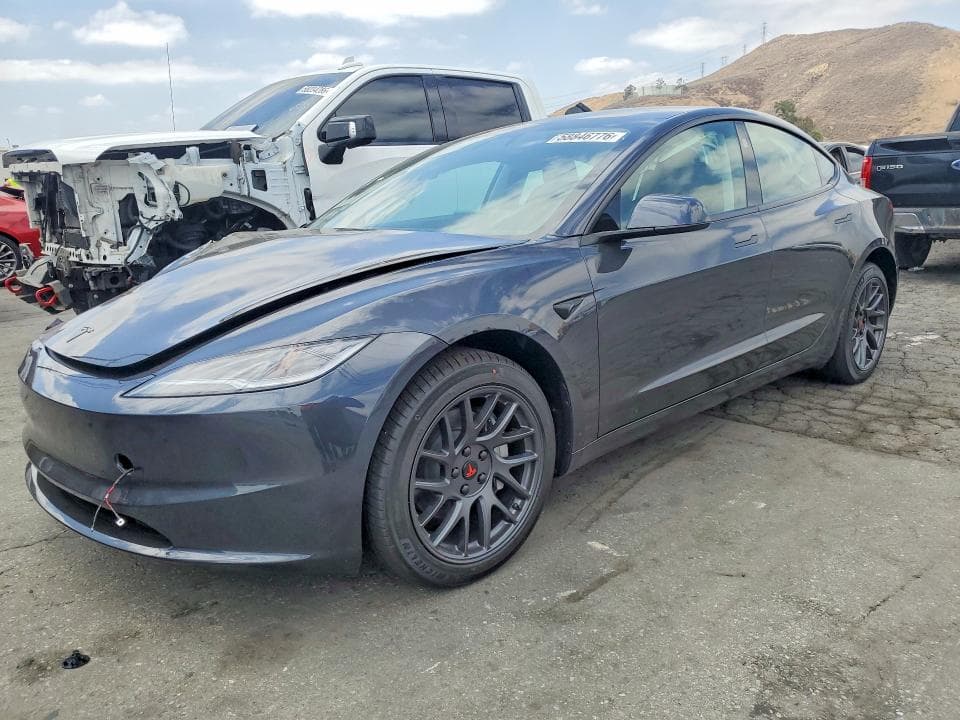 2026 TESLA MODEL 3 - 1