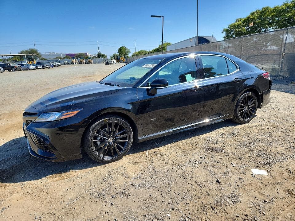 2024 TOYOTA CAMRY XSE - 1